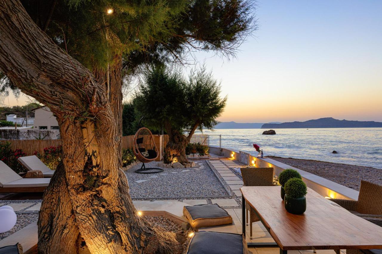 Villa Seashell -Wonderful Newly Renovated Villa On The Beach Galatás Exteriör bild